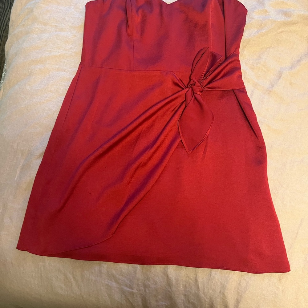 Elegant Red Strapless Dress
